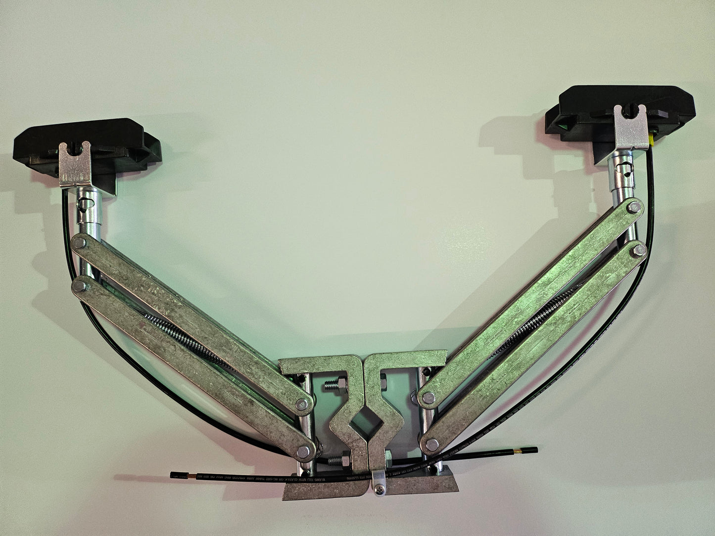 Duct-O-Wire P-80-VT3 Tandem Collector